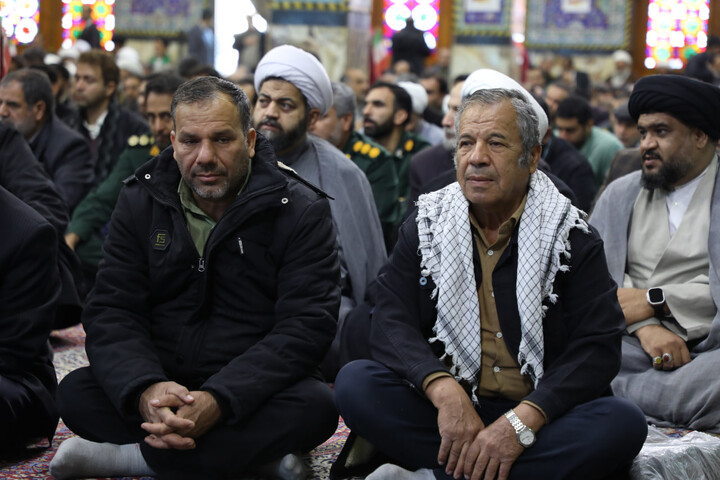 تصاویر/ تجدید میثاق حوزویان و مردم بصیر یزد با ولایت در یوم الله ٩ دی ١۴٠۴