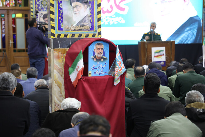 تصاویر/ تجدید میثاق حوزویان و مردم بصیر یزد با ولایت در یوم الله ٩ دی ١۴٠۴