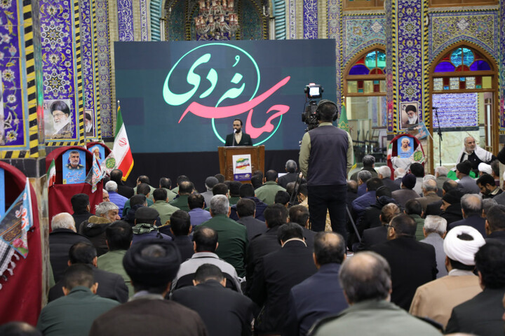 تصاویر/ تجدید میثاق حوزویان و مردم بصیر یزد با ولایت در یوم الله ٩ دی ١۴٠۴