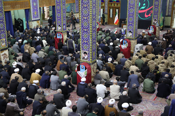 تصاویر/ تجدید میثاق حوزویان و مردم بصیر یزد با ولایت در یوم الله ٩ دی ١۴٠۴