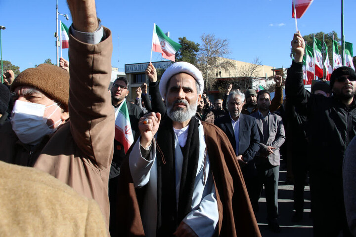 تصاویر / تجمع و راهپیمایی طلاب و روحانیون حوزه علمیه اصفهان  در یوم الله نهم دی 1404