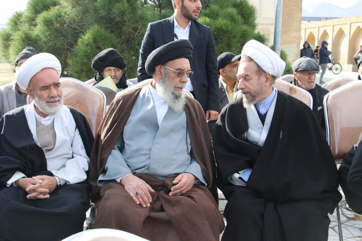 تصاویر / تجمع و راهپیمایی طلاب و روحانیون حوزه علمیه اصفهان  در یوم الله نهم دی 1404