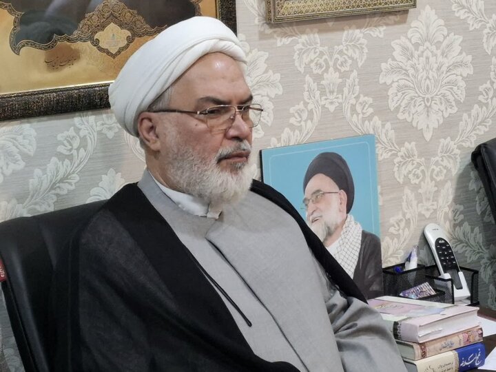 تصاویر/ دیدار معاون وزیرفرهنگ وارشاداسلامی با نماینده ولی فقیه درکاشان