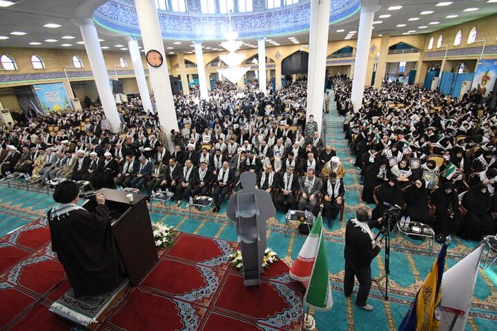 تصاویر/ مراسم گرامیداشت حماسه یوم الله ۹ دی و اجلاسیه بزرگداشت ۳۱۰۰ شهید شهرستان ارومیه