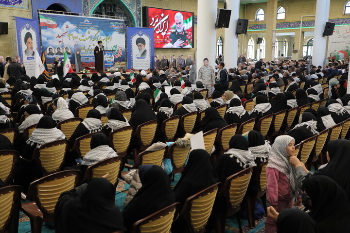 تصاویر/ مراسم گرامیداشت حماسه یوم الله ۹ دی و اجلاسیه بزرگداشت ۳۱۰۰ شهید شهرستان ارومیه