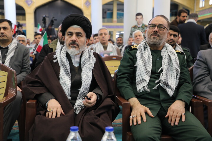 تصاویر/ مراسم گرامیداشت حماسه یوم الله ۹ دی و اجلاسیه بزرگداشت ۳۱۰۰ شهید شهرستان ارومیه