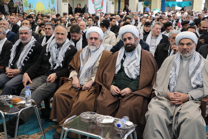 تصاویر/ مراسم گرامیداشت حماسه یوم الله ۹ دی و اجلاسیه بزرگداشت ۳۱۰۰ شهید شهرستان ارومیه