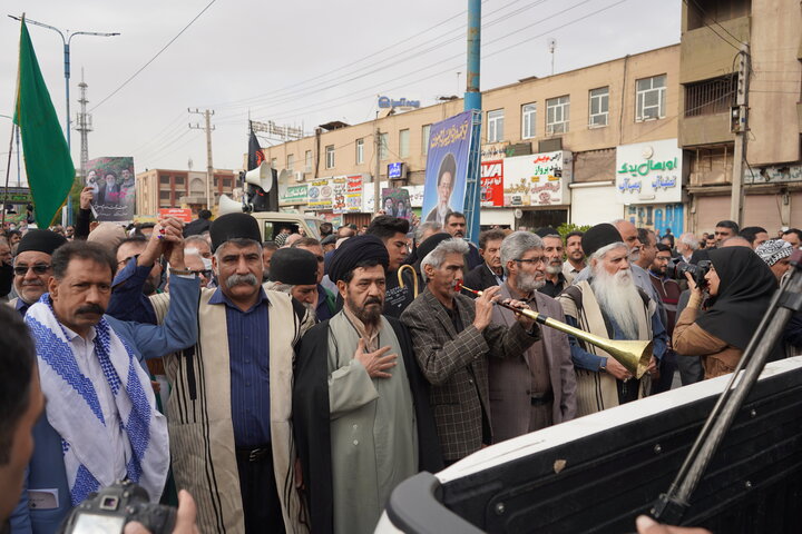 آیین تشییع پیکر آیت الله شفیعی در اهواز