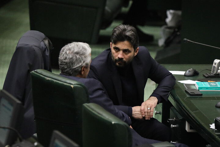 تصاویر/ نشست علنی ۹ دی ماه مجلس شورای اسلامی