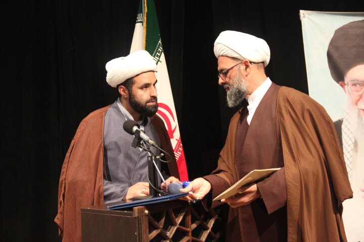 تصاویر / معارفه رئیس جدید سازمان طلاب وروحانیون استان قزوین