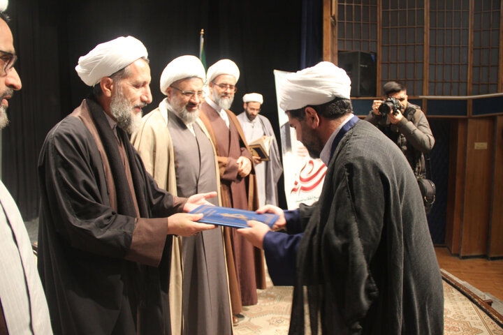 تصاویر / معارفه رئیس جدید سازمان طلاب وروحانیون استان قزوین