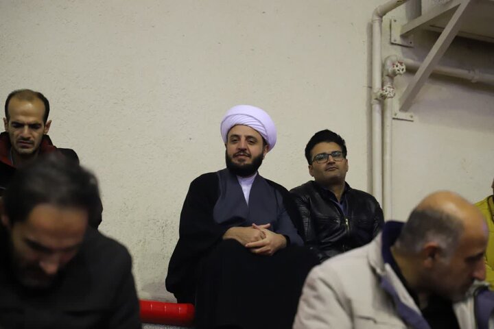 تصاویر/ حماسه آفرین مردم سنندج در یوم الله 9 دی