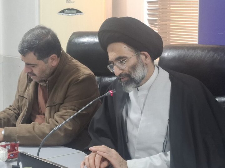 تصاویر/هم اندیشی قرانی مدیران موسسات قرانی با حضور معاون قرآن و عترت وزارات فرهنگ وارشاداسلامی و نماینده ولی فقیه در کاشان