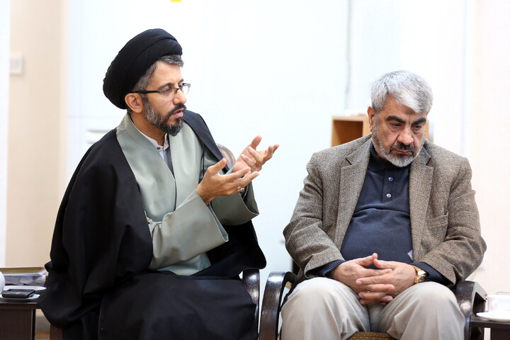 تصاویر/ دیدار اعضای ستاد مرکزی اعتکاف با آیت الله اعرافی