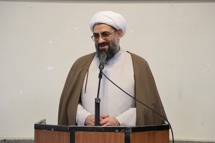 تصاویر / دیدار روحانیون شهرستان نهاوند با نماینده ولی فقیه دراستان همدان