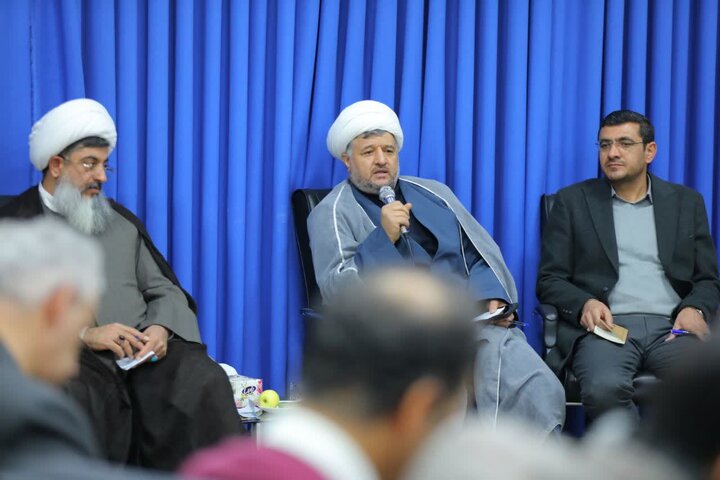 تصاویر/ نشست جهاد فرهنگی در ساوجبلاغ