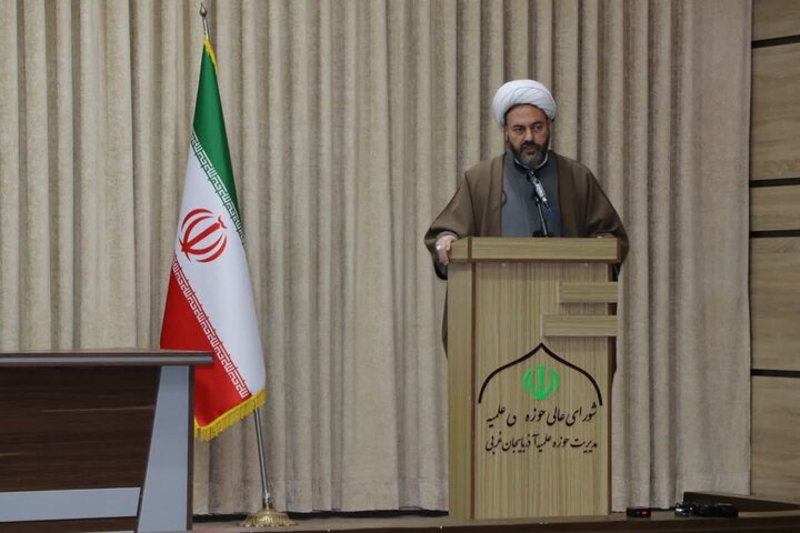 تصاویر/ نشست مبلغین ،مبلغات و خادمین اجرایی اعتکاف در مساجد شهرستان ارومیه