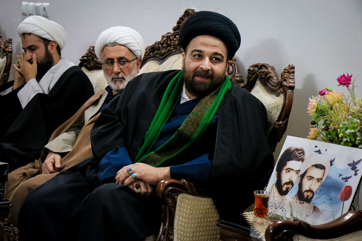 تصاویر/ تکریم اهالی رسانه‌ خبر از خانواده شهیدان محرابیان