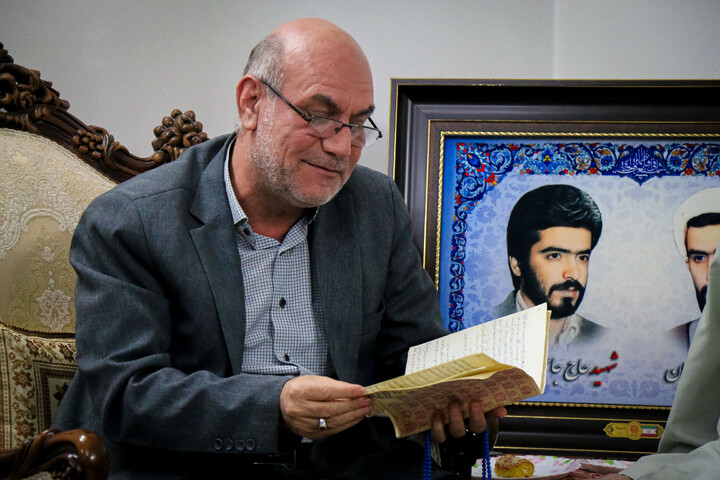 تصاویر/ تکریم اهالی رسانه‌ خبر از خانواده شهیدان محرابیان