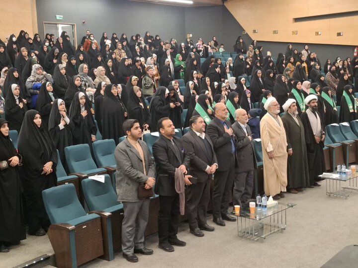 تصاویر/آیین تجلیل بیش از50 حافظ کل نهج البلاغه موسسه امیرالمومنین (ع) کاشان