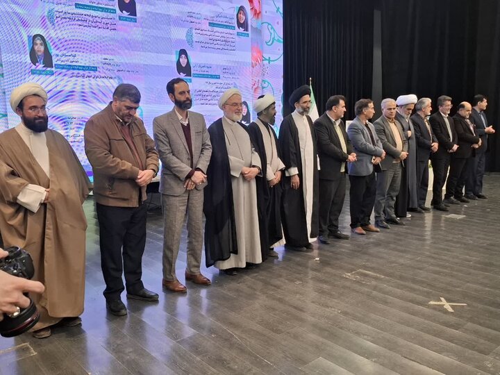 تصاویر/آیین تجلیل بیش از50 حافظ کل نهج البلاغه موسسه امیرالمومنین (ع) کاشان