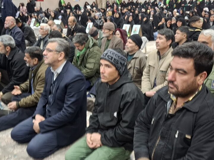 تصاویر/ یادواره فرزندان فاطمه و سالگردشهادت حاج قاسم سلیمانی در کاشان