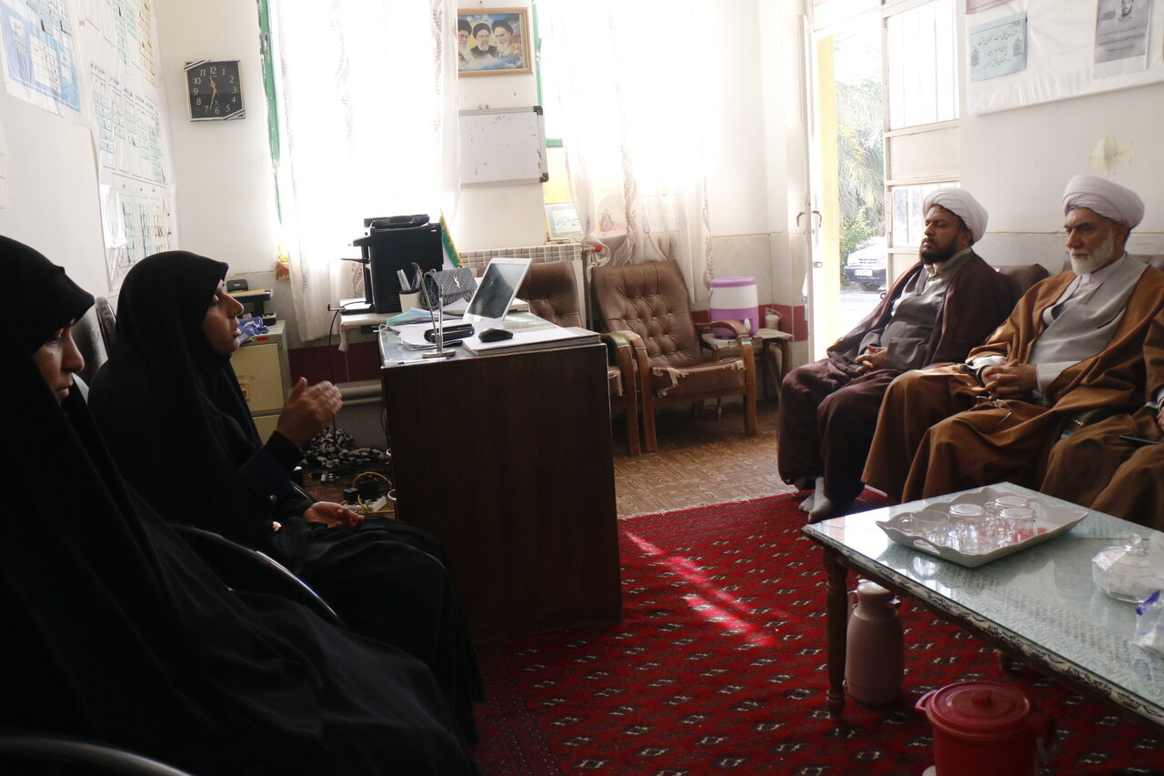 بازدید معاون تبلیغ حوزه علمیه کرمان از فعالیت‌های مدارس طرح امین+تصاویر