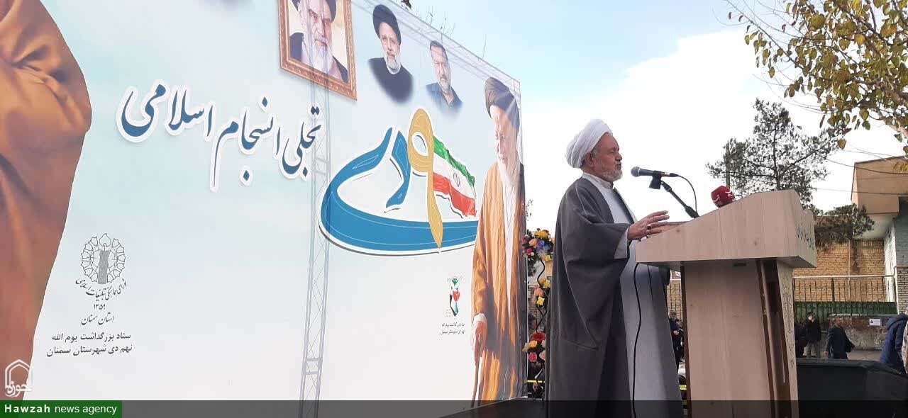 فتنه‌ ۸۸ و جنگ تحمیلی ۱۲روزه دوروی سکه براندازی بودند