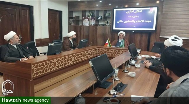 اخلاق و صبر؛ مؤلفه‌های کلیدی ارتقای معنویت در محیط‌های اداری و حوزوی