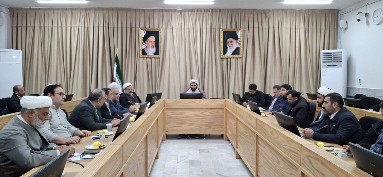 رفع نیاز طلاب از اهمیت ویژهای برخوردار است/ ضرورت برخورد محترمانه و خصوصی با مشکلات طلاب