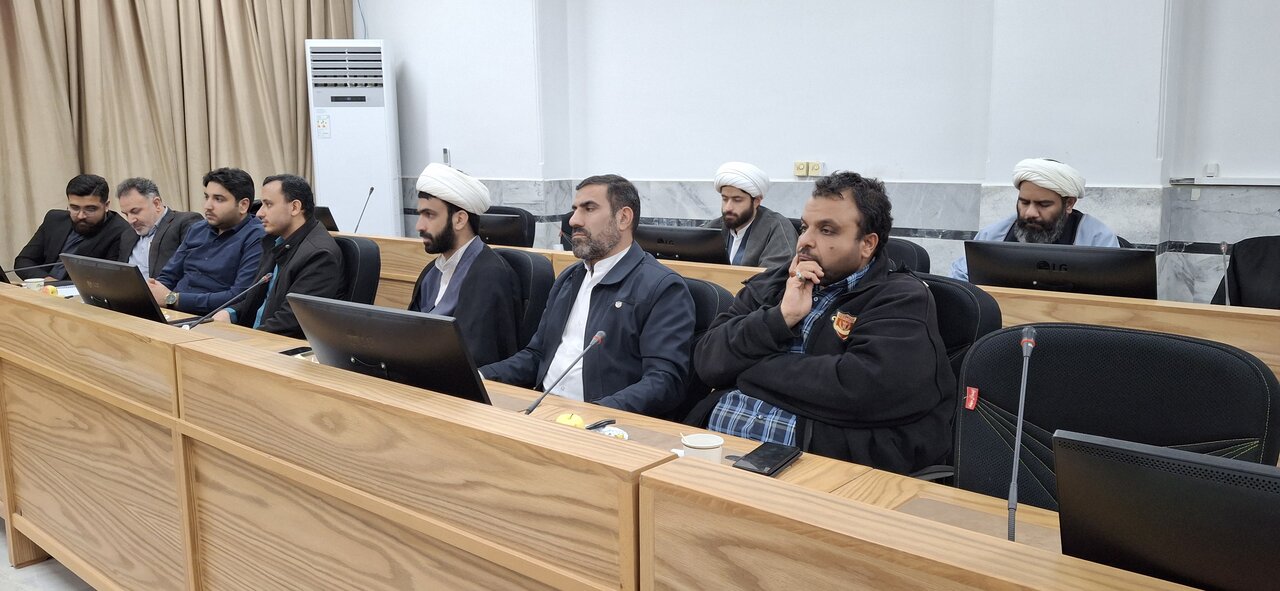 رفع نیاز طلاب از اهمیت ویژهای برخوردار است/ ضرورت برخورد محترمانه و خصوصی با مشکلات طلاب