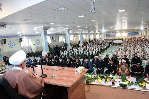 بصیرت، سلاح مستحکم ملت ایران در برابر توطئه‌های دشمن است