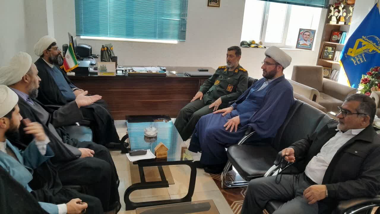 رایزنی تبلیغی حوزه علمیه گیلان در شرق استان با محوریت جذب طلاب+عکس