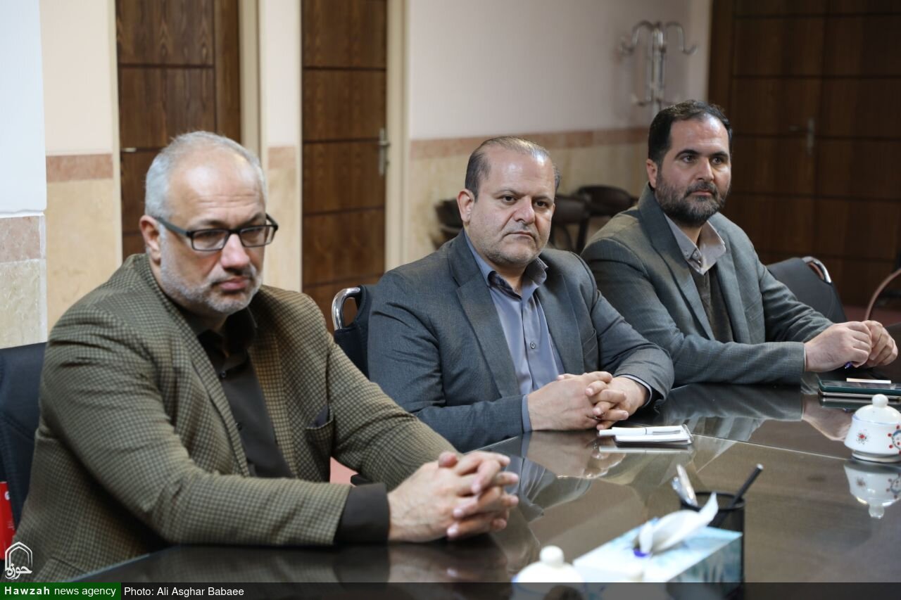 نشست هم‌اندیشی و هم افزایی دونهاد حوزه علمیه و صدا و سیمای مرکز استان یزد