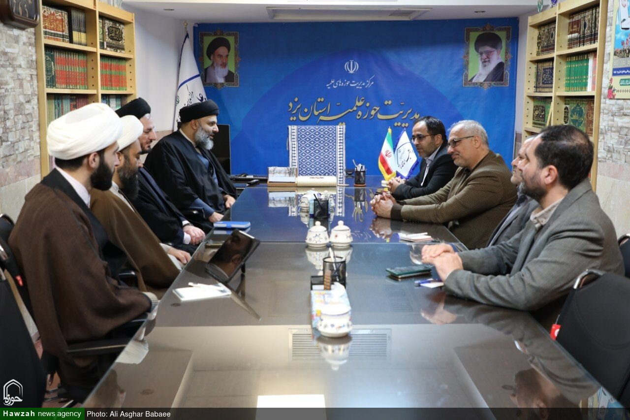 نشست هم‌اندیشی و هم افزایی دونهاد حوزه علمیه و صدا و سیمای مرکز استان یزد