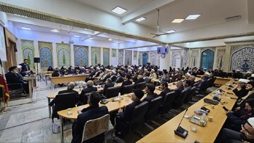 فیلم| گزارش از آئین سنگرسپاری مدیرکل تبلیغات اسلامی چهارمحال و بختیاری