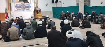 به تعبیر مقام معظم رهبری «بصیرت» قطب نماست/ مشکل برخی جریان ها و مسئولین غربگرا مبانی فکری آنهاست