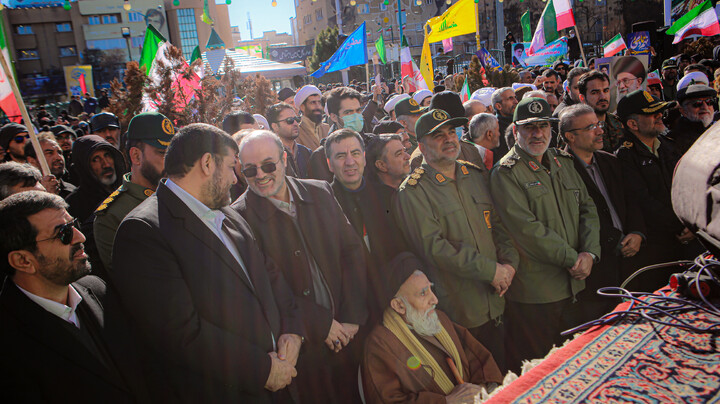 تصاویر/برگزاری مراسم روز بصیرت و میثاق امت با ولایت در آستان مقدس امامزاده عبدالله همدان