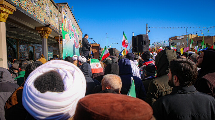 تصاویر/برگزاری مراسم روز بصیرت و میثاق امت با ولایت در آستان مقدس امامزاده عبدالله همدان