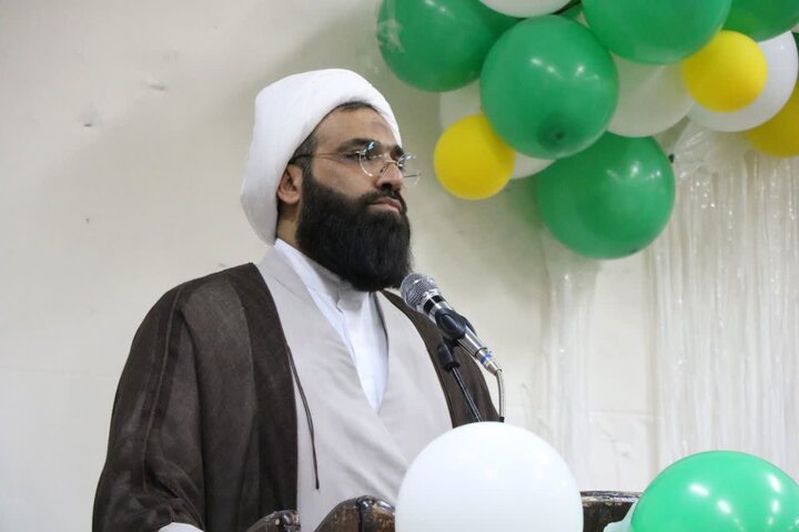 تصاویر/مراسم تجلیل از پدران شهداء در شهرستان دهلران