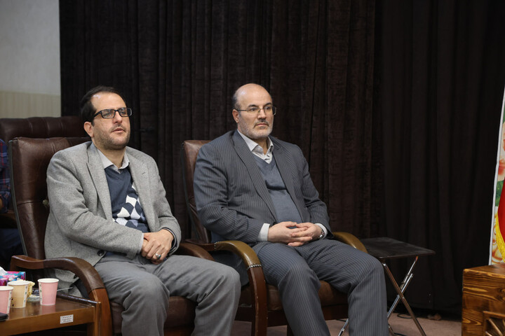 تصاویر / دیدار خادمین برادر ستاد نماز جمعه همدان با نماینده ولی فقیه در استان