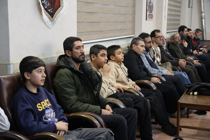 تصاویر / دیدار خادمین برادر ستاد نماز جمعه همدان با نماینده ولی فقیه در استان