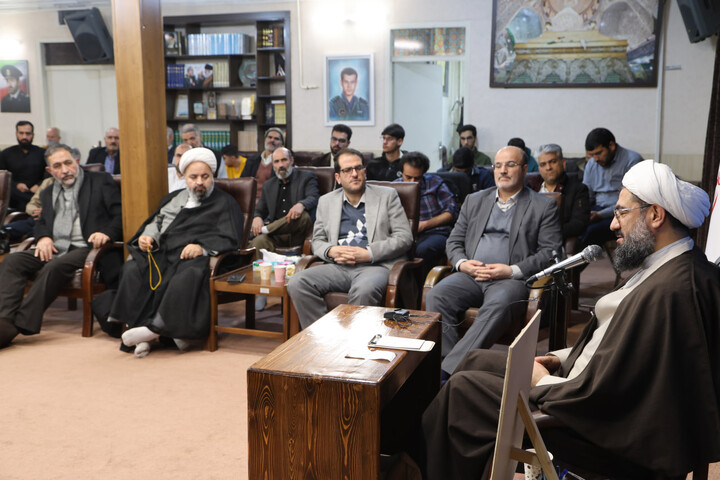 تصاویر / دیدار خادمین برادر ستاد نماز جمعه همدان با نماینده ولی فقیه در استان