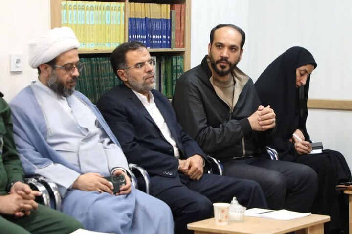 تصاویر/ جلسه ستاد مردمی راهبری اعتکاف استان سمنان با حضور نماینده ولی فقیه در استان