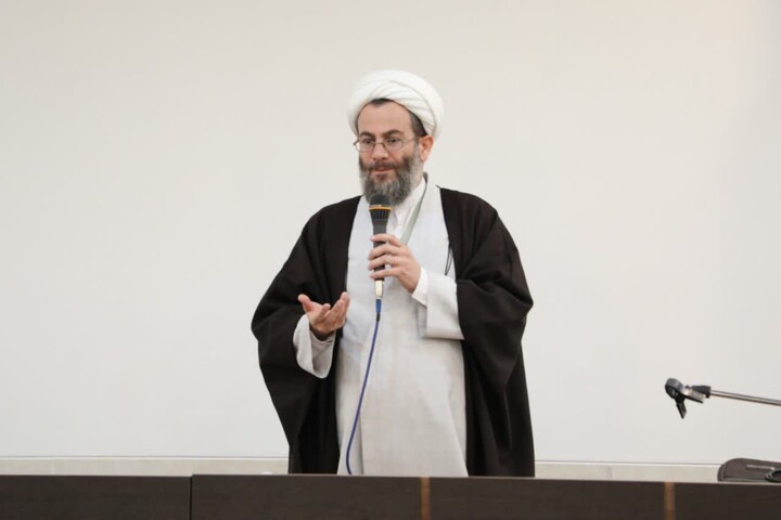 تصاویر/ دوره تکمیلی تعالی مدیران، کادر و اساتید حوزه علمیه استان یزد آغاز شد