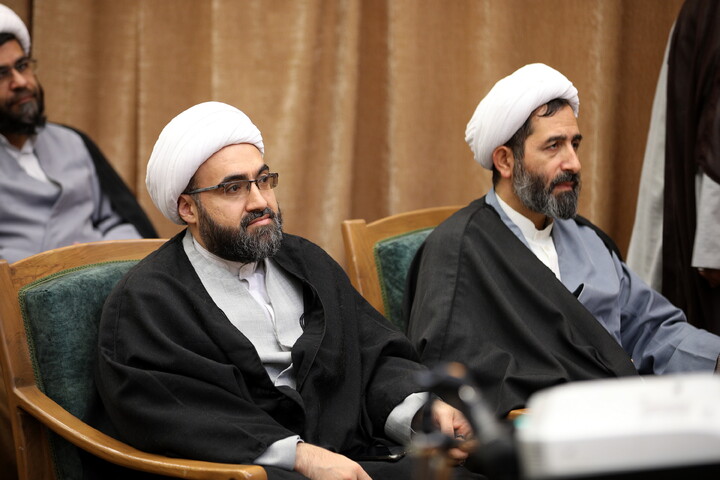 تصاویر/نشست سالانه پژوهشکده امامت همراه با گزارش و برسی ویژه فعالیت ها و دستاوردهای هسته های پژوهشی