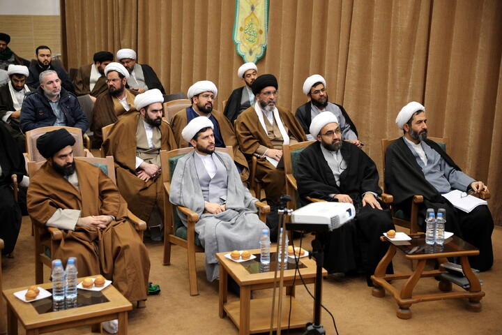 تصاویر/نشست سالانه پژوهشکده امامت همراه با گزارش و برسی ویژه فعالیت ها و دستاوردهای هسته های پژوهشی