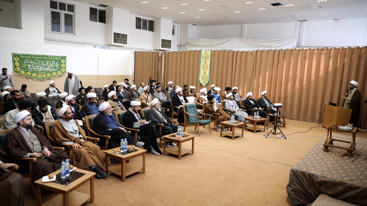 تصاویر/نشست سالانه پژوهشکده امامت همراه با گزارش و برسی ویژه فعالیت ها و دستاوردهای هسته های پژوهشی