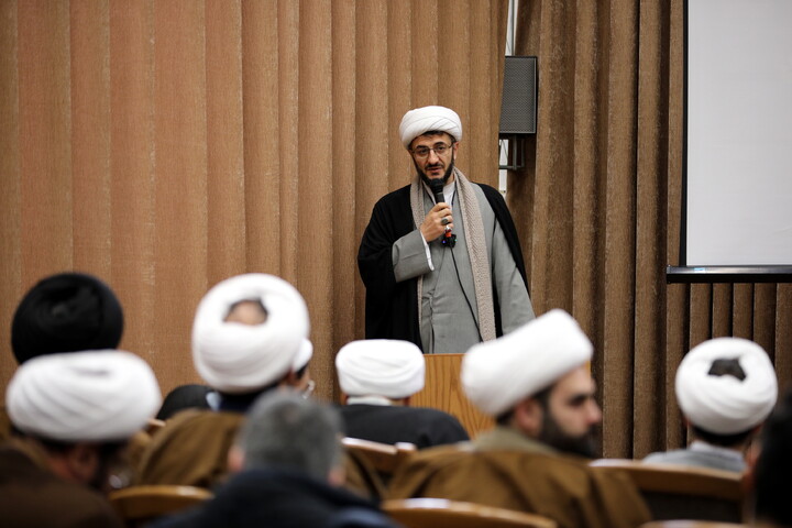 تصاویر/نشست سالانه پژوهشکده امامت همراه با گزارش و برسی ویژه فعالیت ها و دستاوردهای هسته های پژوهشی