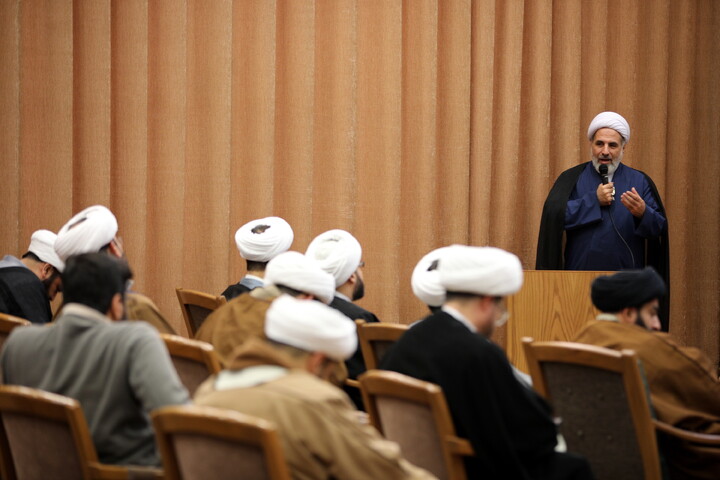 تصاویر/نشست سالانه پژوهشکده امامت همراه با گزارش و برسی ویژه فعالیت ها و دستاوردهای هسته های پژوهشی